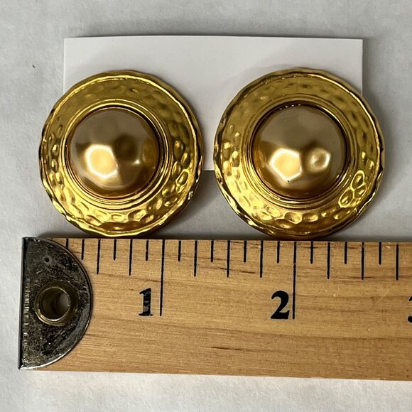 Vintage Gold-Tone Clip-On Earrings With Hammered Design & Faux Pearl Center - Picture 3 of 3